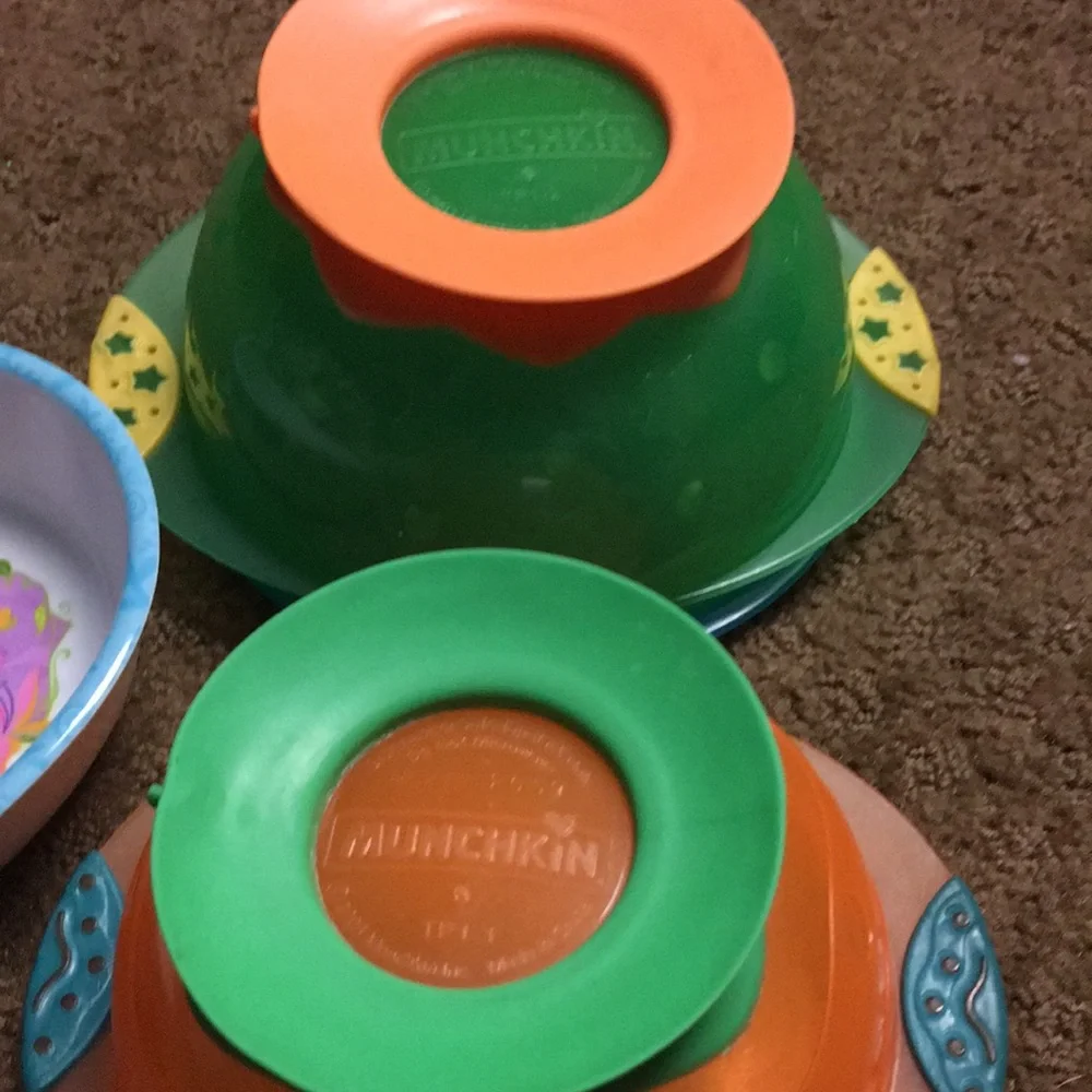 bibs & bowls for baby-5 holiday bibs & bowls-2 with tops, 1 Tinkerbell